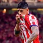 Alan Pulido podría salir de Chivas y jugar hasta retirarse en este club de Liga MX