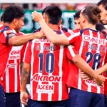 ¡Orgullo chivahermano! El ranking en el que Chivas supera a Toluca