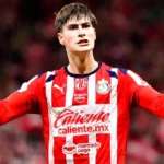 Última hora: Chivas toma importante decisión sobre el futuro de Armando González